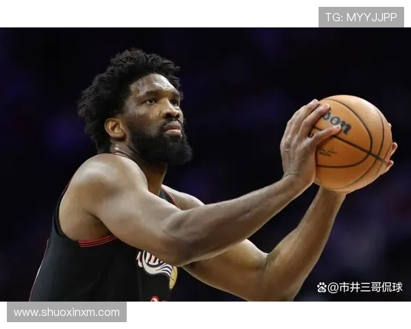 恩比德内线单打拉开得分差距，提升球队关键回合掌控力